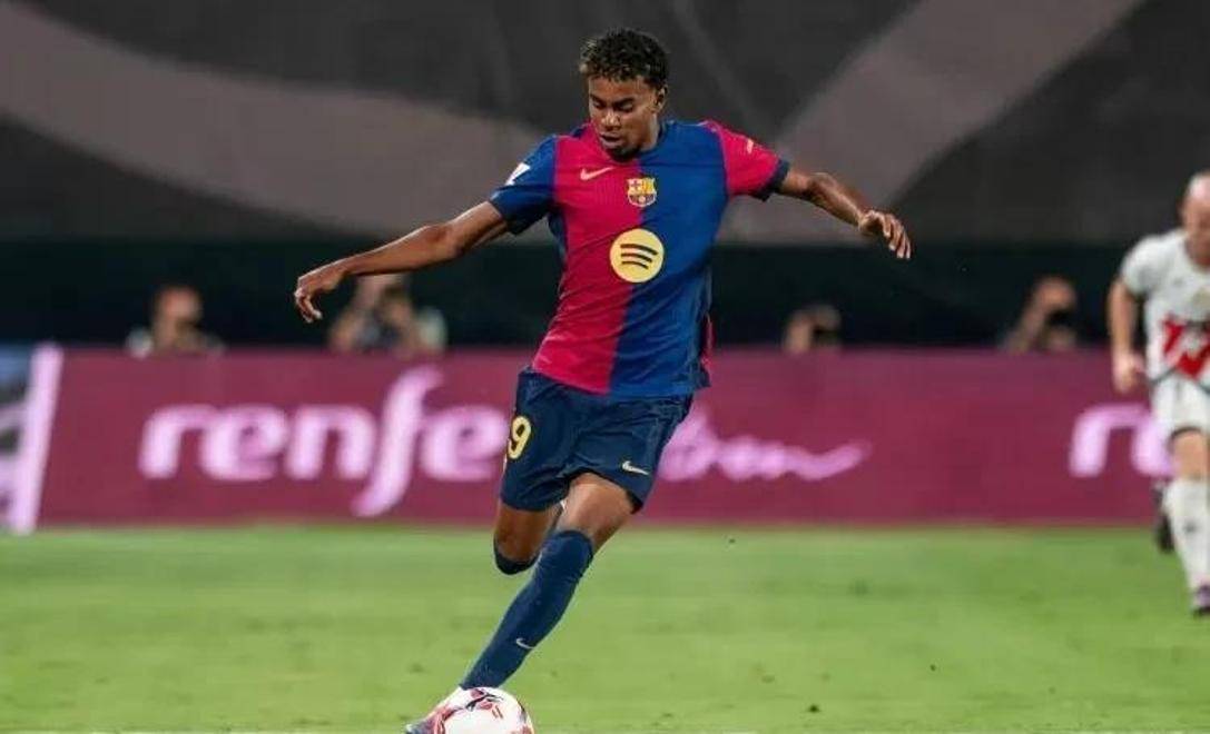 电讯报：曼联执意追求谢什科的做法显得有些奇怪