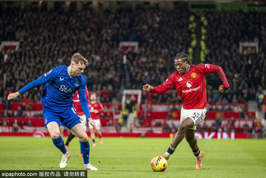 博阿斯：葡体和本菲卡已经结成了同盟，他们交手会各拿三分